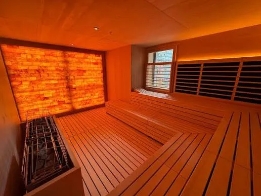 Outdoor Saunas Thumbnail 2